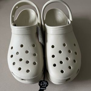 Women's Crocs classic platform clog